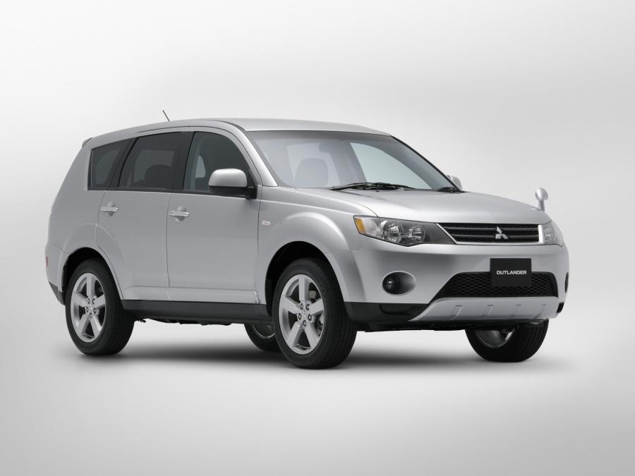  Mitsubishi Outlander 2007 года  (JP) (фото 1 из 17)